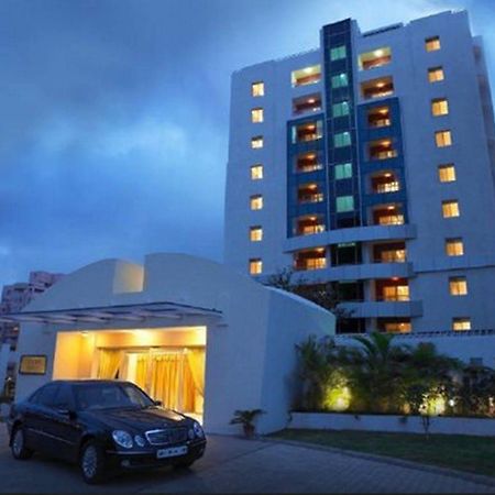 Royal Orchid Golden Suites Pune Ngoại thất bức ảnh