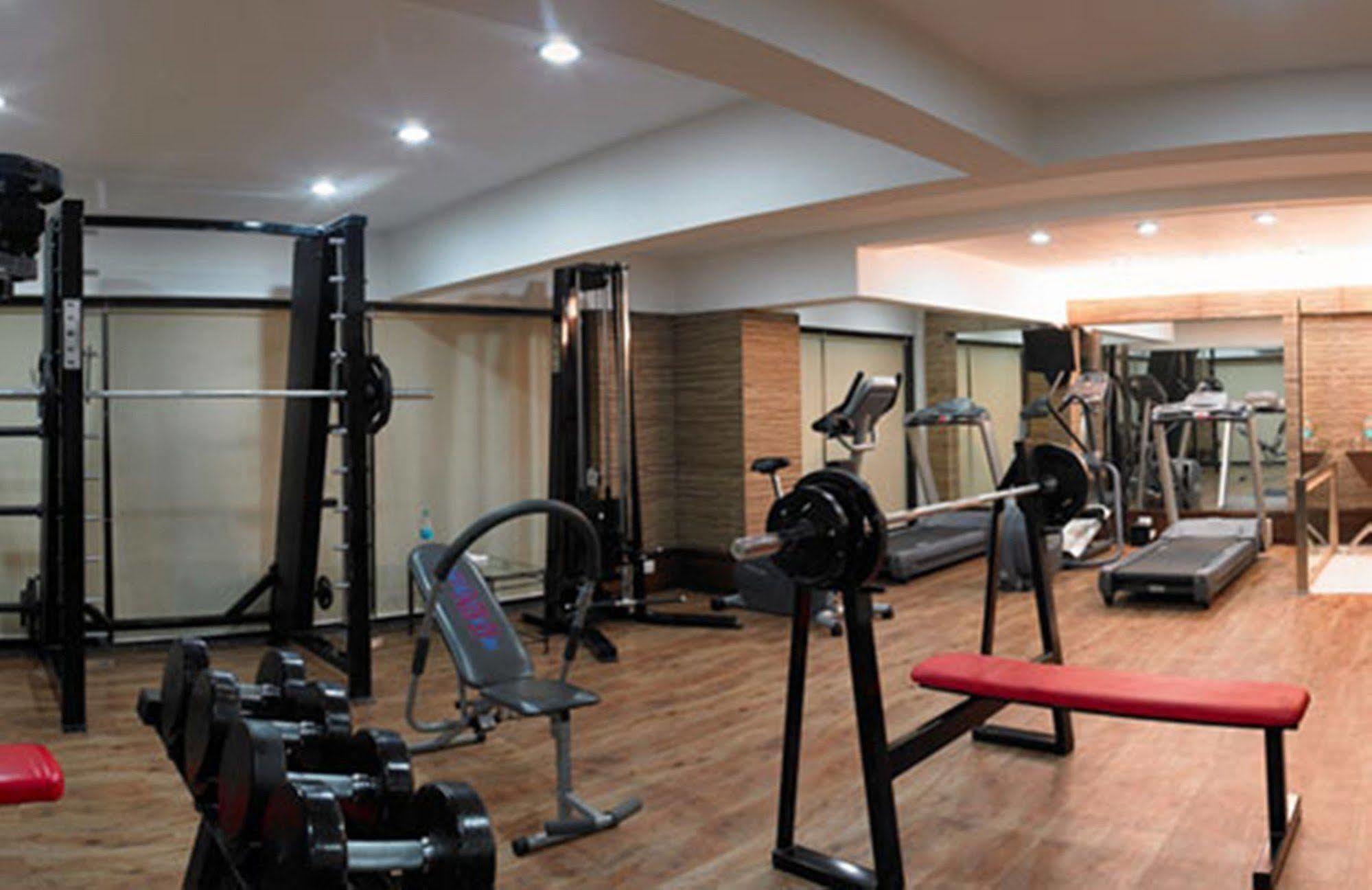 Royal Orchid Golden Suites Pune Ngoại thất bức ảnh